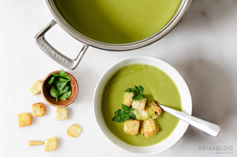 Sopa de brócoli fácil