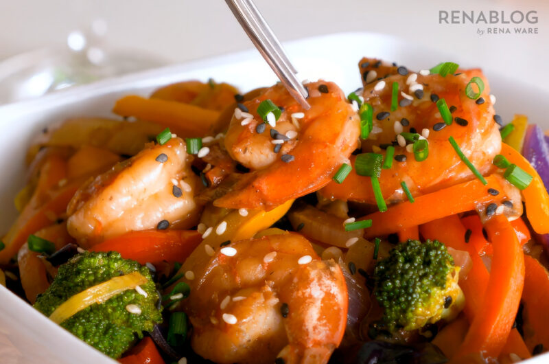 Cocina asiática en casa: Wok de vegetales y langostinos